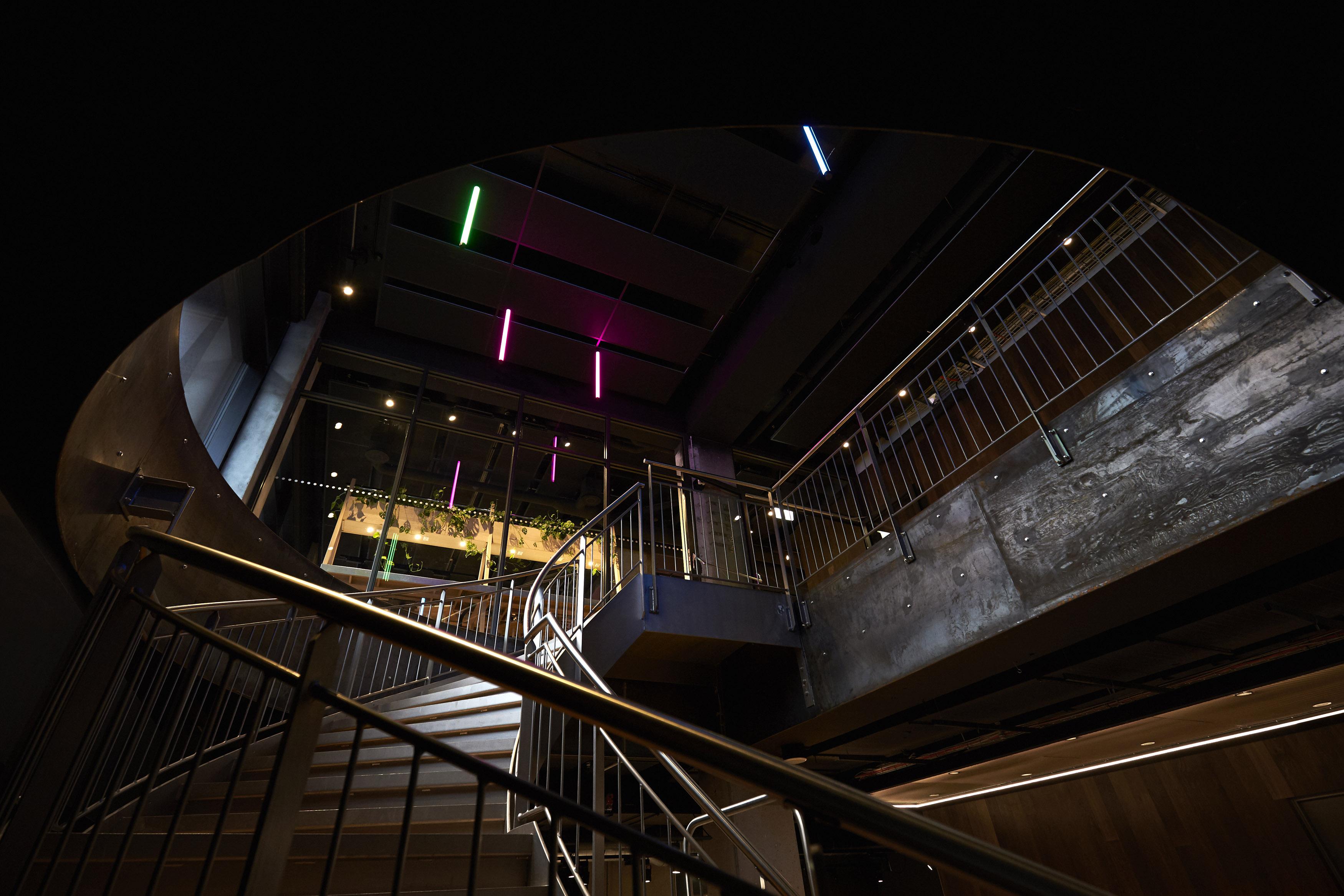 Steel House Hostel *